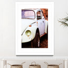 beetle vw by Roxane Barré on GIANT ART - fuchsia photo illustration