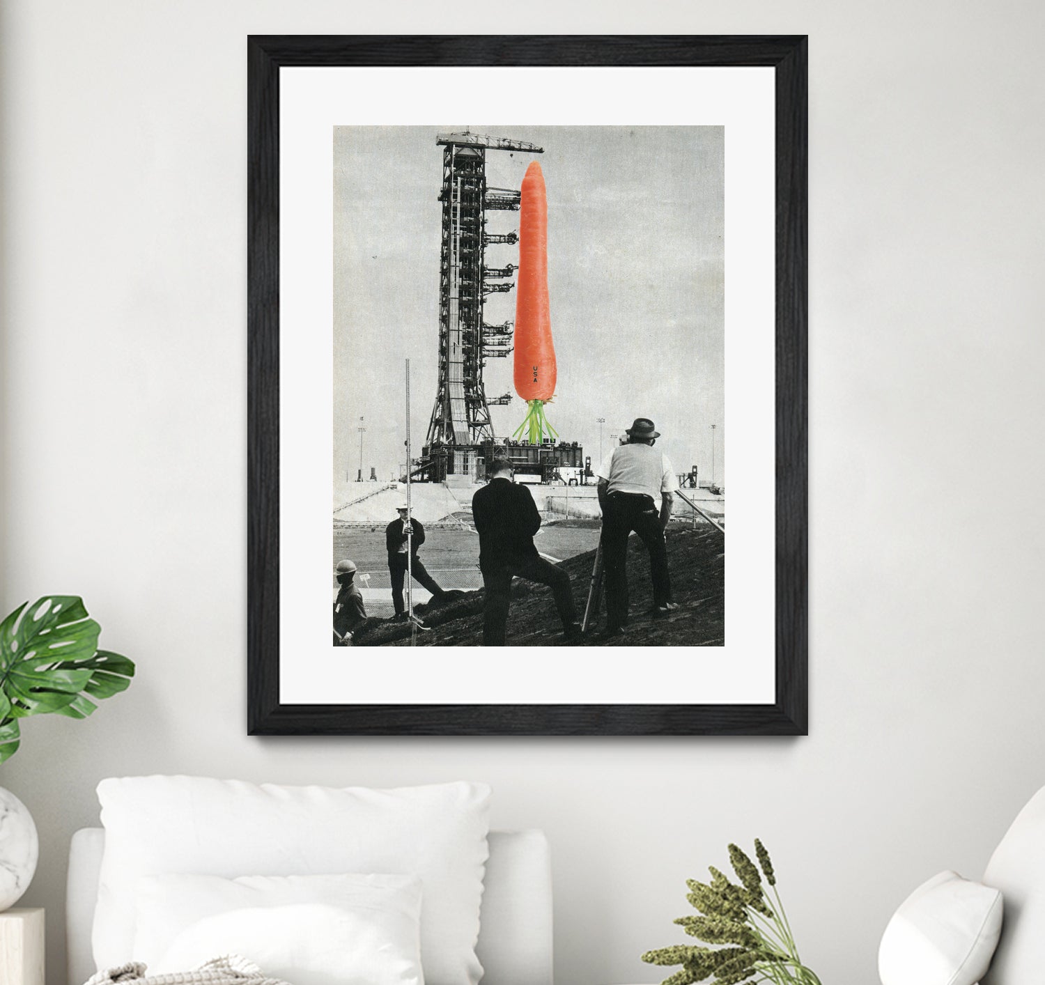 Ready for lift off by Sammy Slabbinck on GIANT ART - gray photo illustration