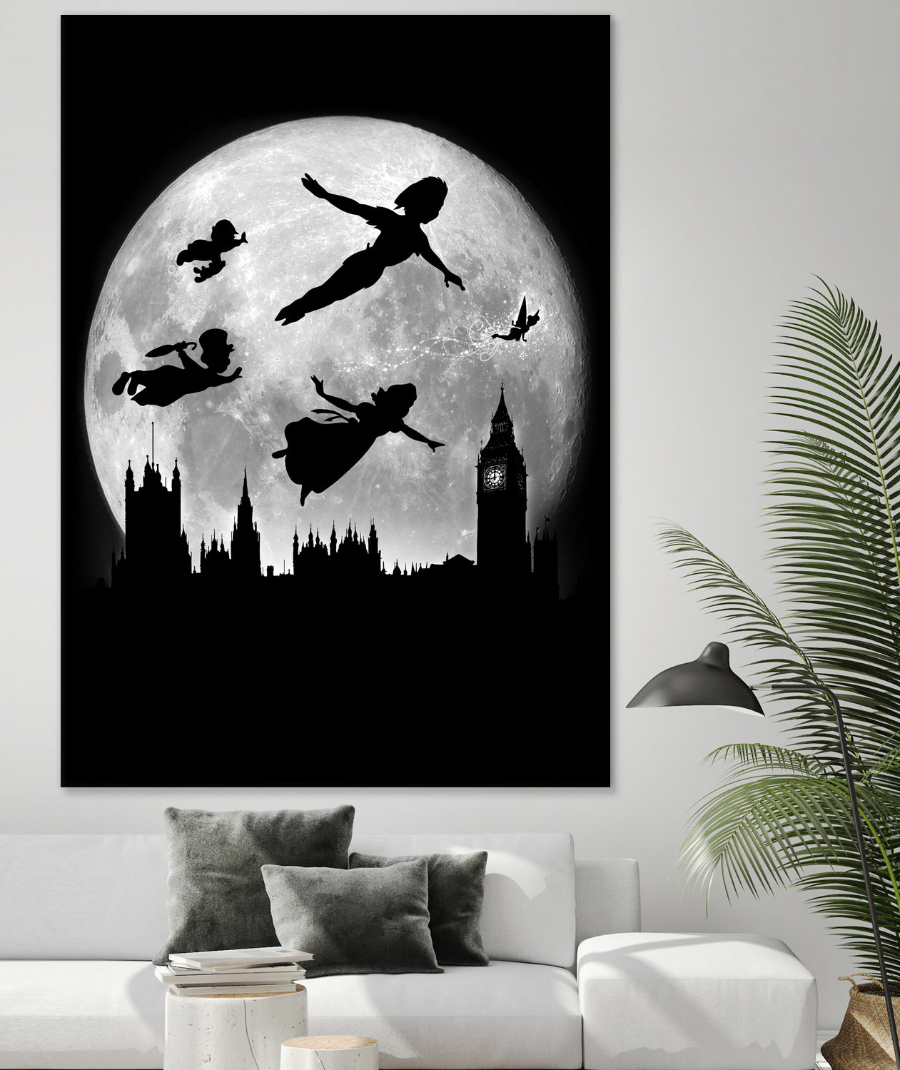 Full moon over London by Antonio Camarena on GIANT ART - black digital painting