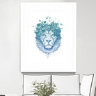 Floral lion by Solti Balázs on GIANT ART - white digital drawing