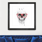 Skull with red glasses by Solti Balázs on GIANT ART - white digital painting