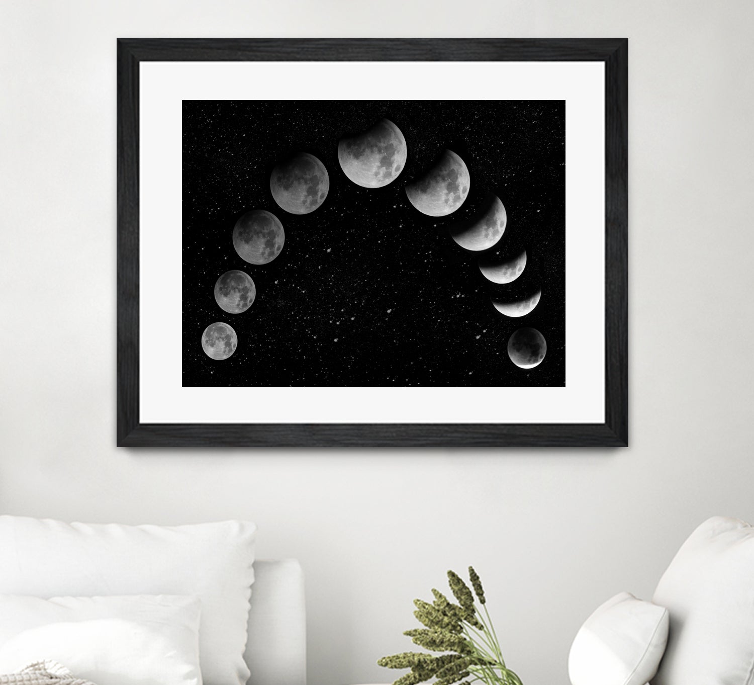 Moon eclipse / Moon phases by Ieva Šileikaitė on GIANT ART - black photo illustration