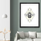 Bee Confident by Barbara Hollaus on GIANT ART - white digital drawing