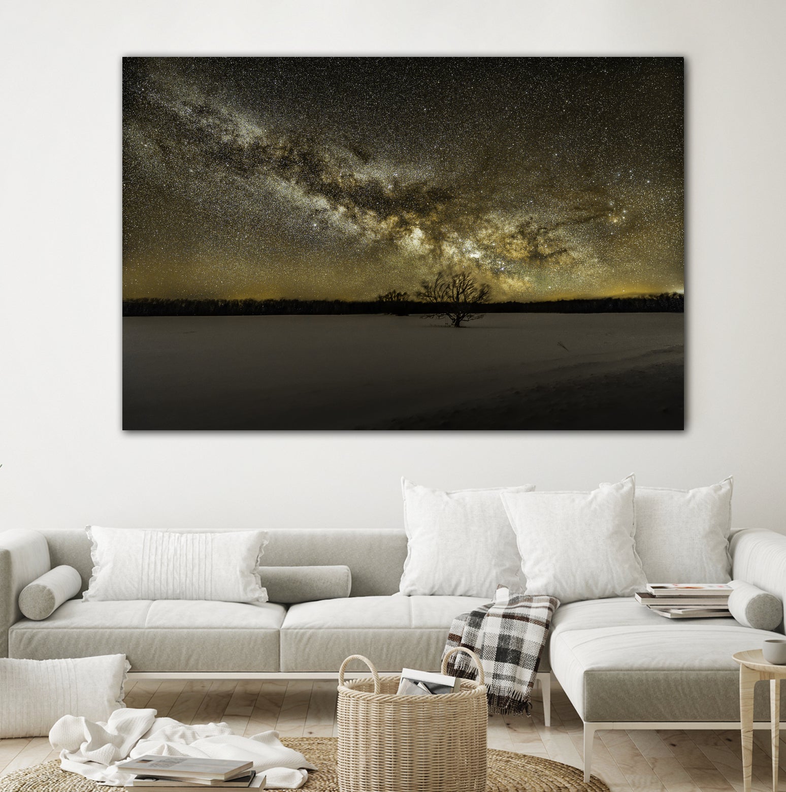 MIlky way rising by Lorenzo Bustillo on GIANT ART - gray photo illustration