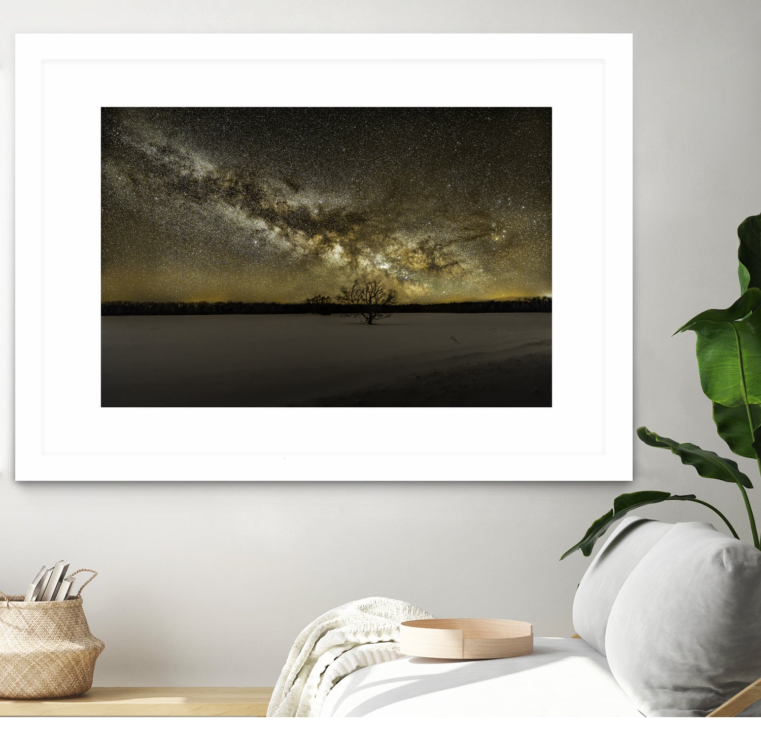 MIlky way rising by Lorenzo Bustillo on GIANT ART - gray photo illustration