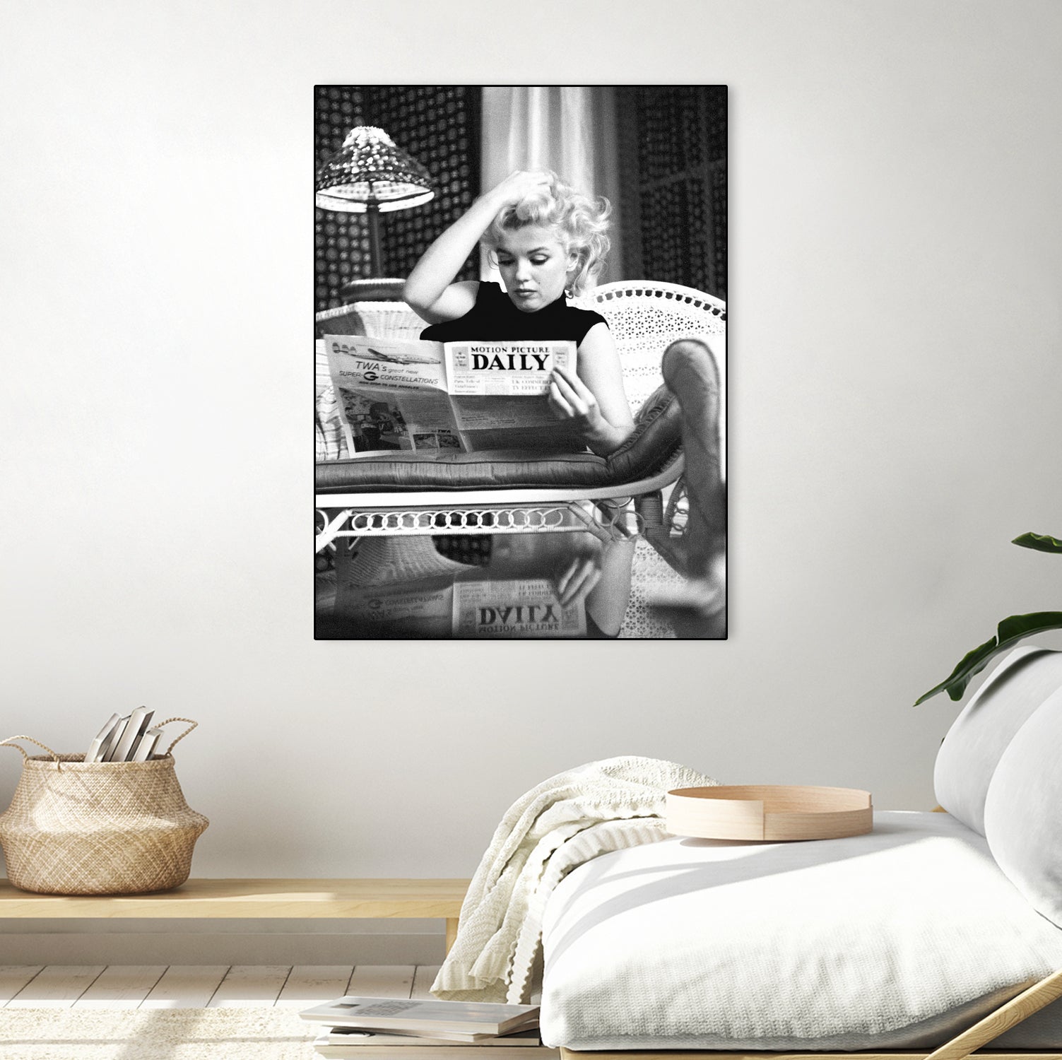 Reading  by M Studio on GIANT ART - black and white photogrpahy marilyn monroe