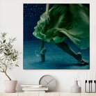 Dame 1 by Peter Morneau on GIANT ART - green photo art