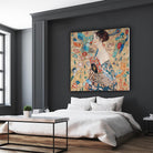 Woman with fan by Gustav Klimt on GIANT ART - gold masters féminité