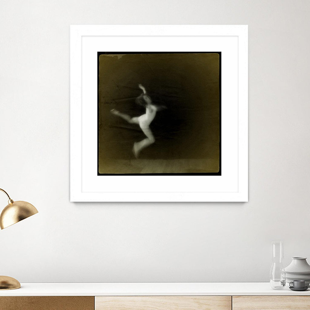 Dancing motion III by Jean-François Dupuis on GIANT ART - beige music - dance ballerine