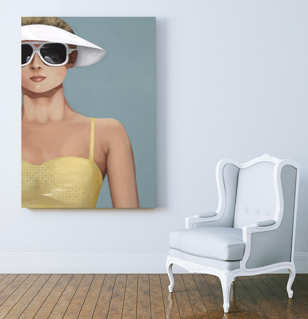 Glamour Rays by Daleno Art on GIANT ART - beige figurative figure