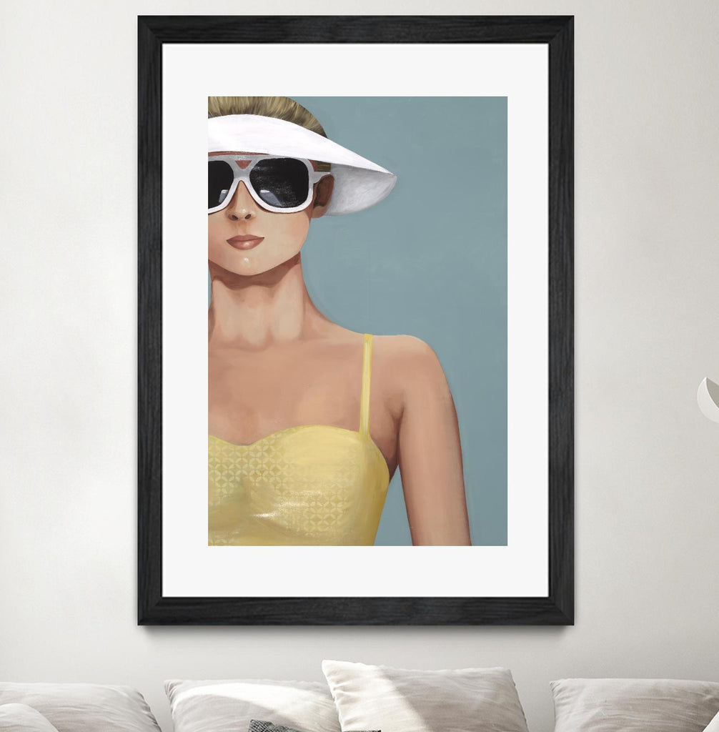 Glamour Rays by Daleno Art on GIANT ART - beige figurative figure