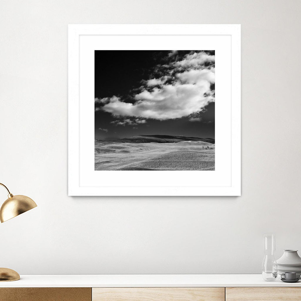 Champ avec nuages par Jamie Cook sur GIANT ART - paysage blanc