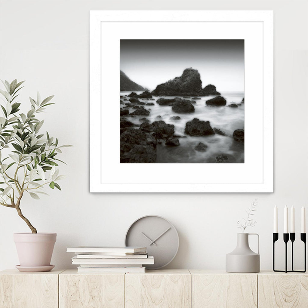 Ocean Rocks Muir Beach par Jamie Cook sur GIANT ART - scène de mer blanche