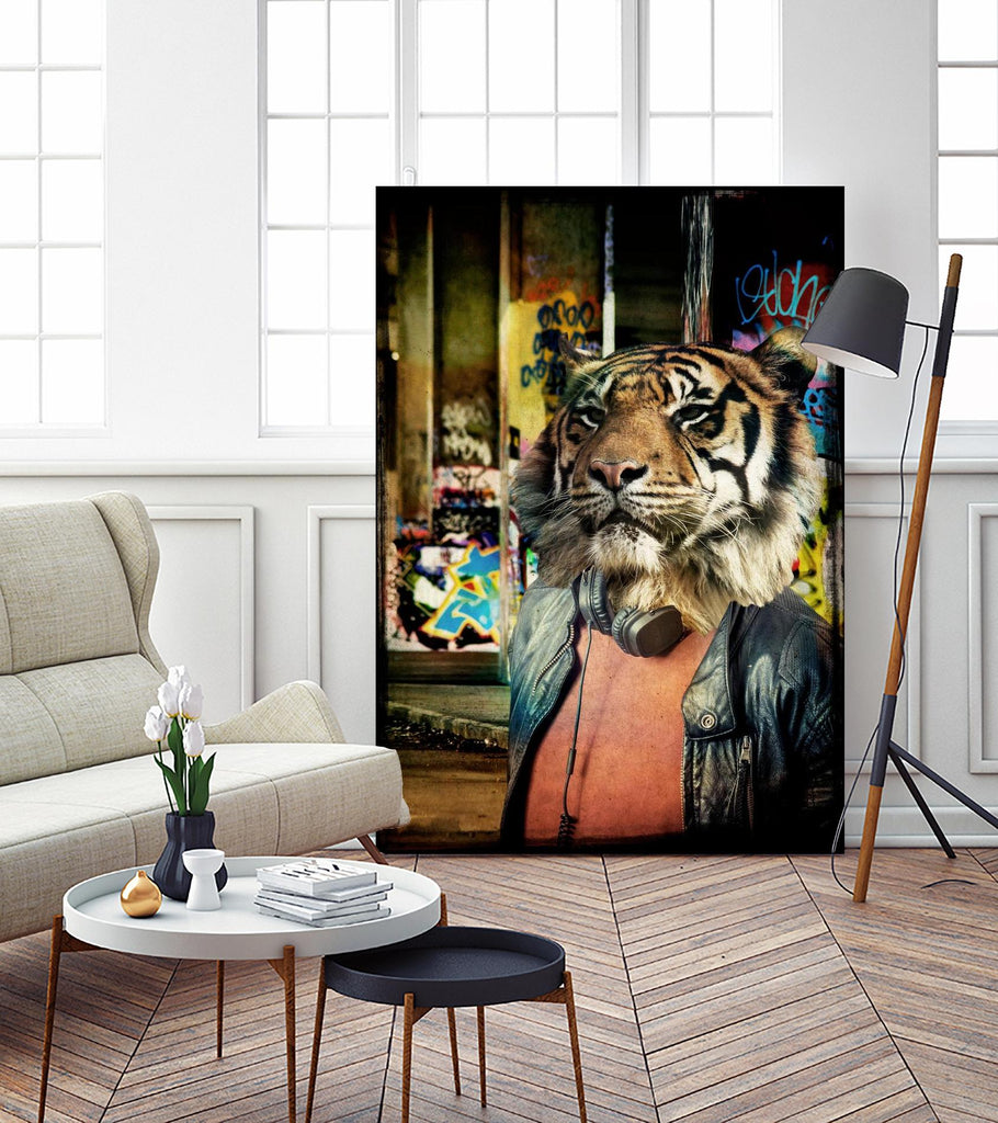 Tigre à l'affût par GI ArtLab sur GIANT ART - brun contemporain