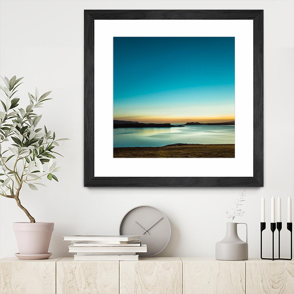 Serenity Loch Harport by Lynne Douglas on GIANT ART - multicolor photography; coastal; landscapes