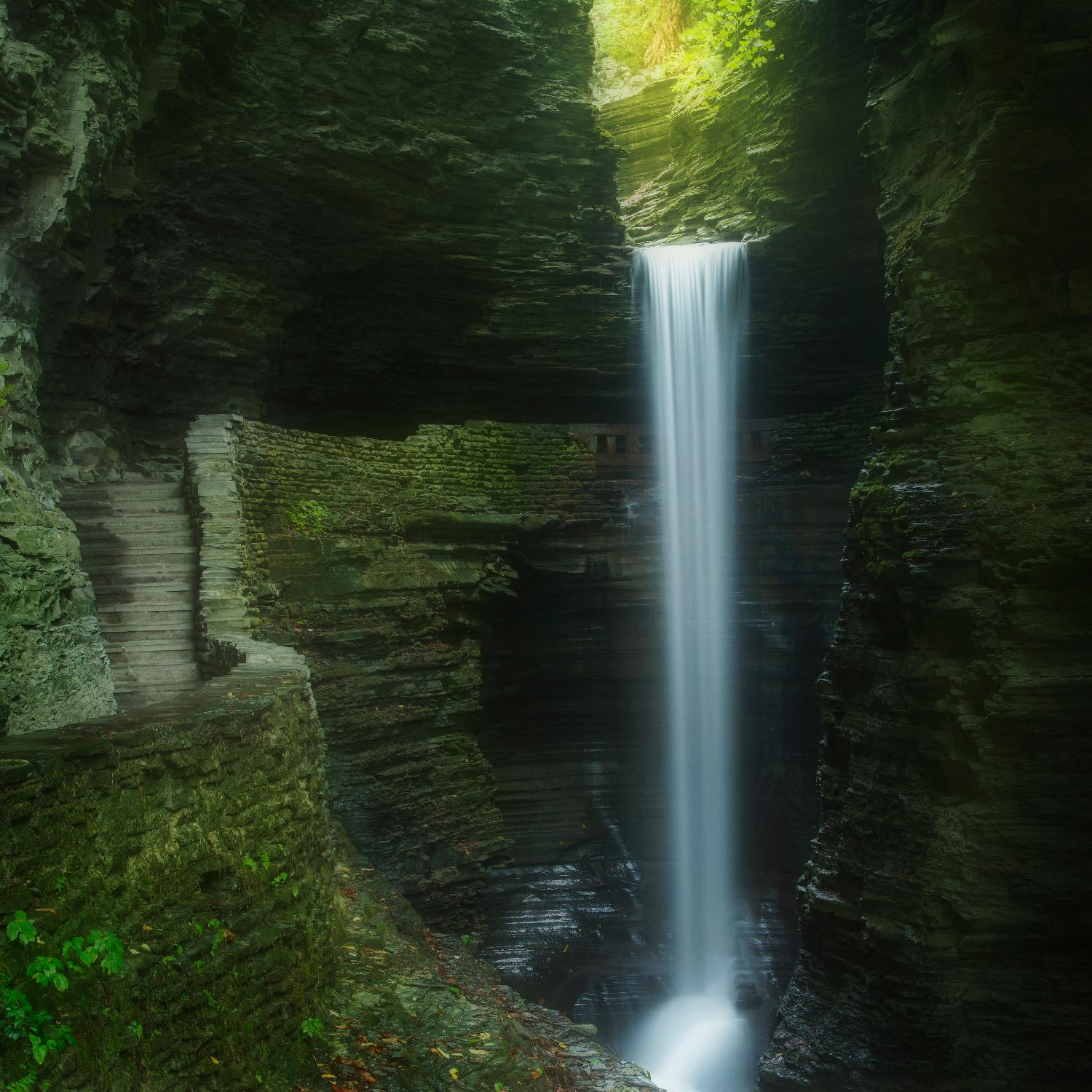 Cascade de la caverne par Patrick Zephyr sur GIANT ART - photographie multicolore ; littoral ; paysages