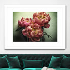 Standing in the Sun II by Jennifer Beavers on GIANT ART - green floral