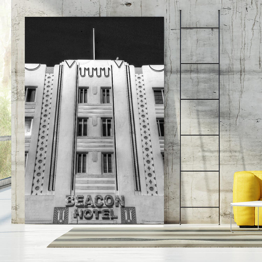 Beacon Hotel par Peter Dulis sur GIANT ART - noir architectural