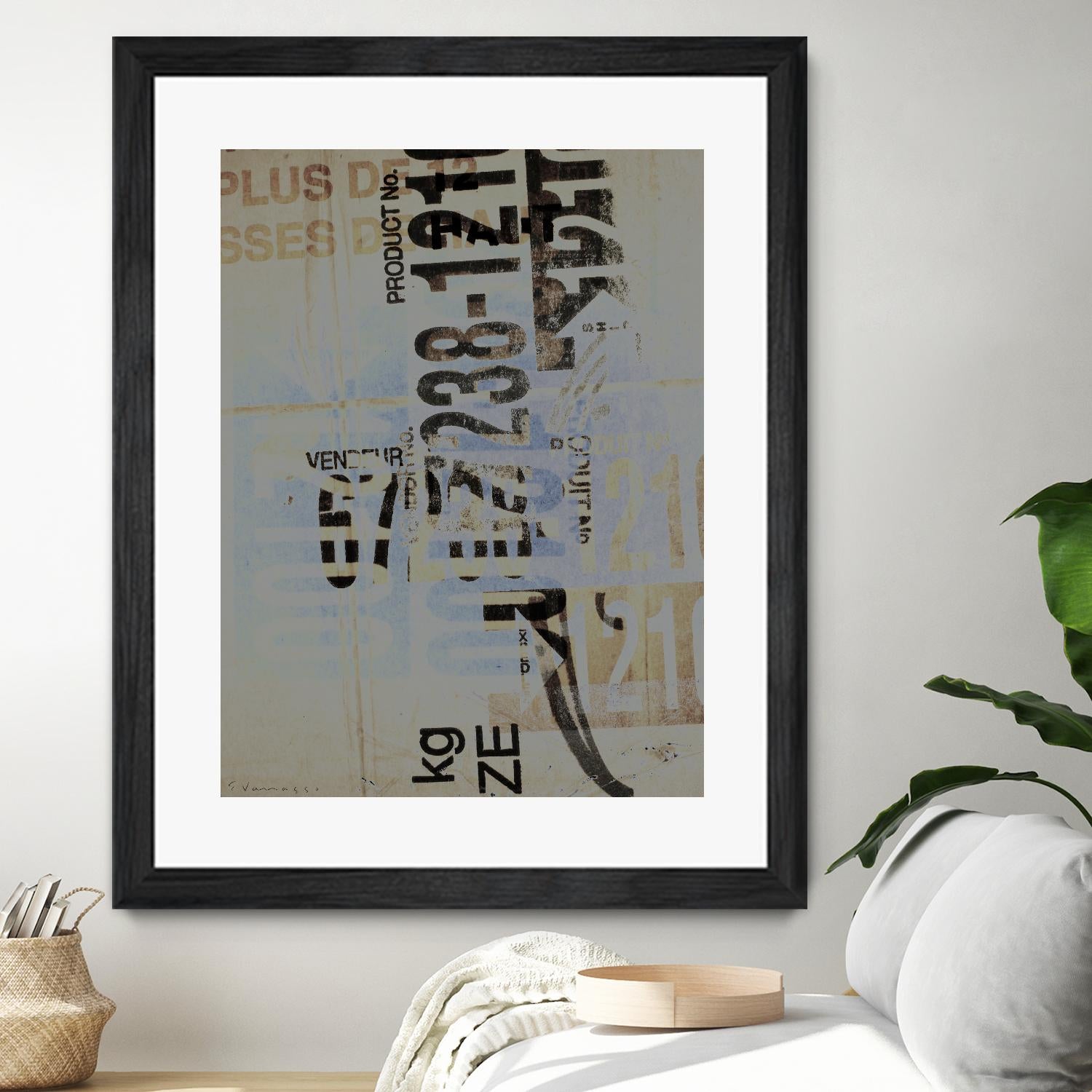 Greek to Me VIII by Enrico Varrasso on GIANT ART - black abstract