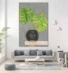 Frond in Vase I by Jennifer Goldberger on GIANT ART - beige botanicals plant