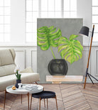 Frond in Vase I by Jennifer Goldberger on GIANT ART - beige botanicals plant
