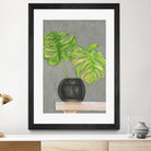Frond in Vase I by Jennifer Goldberger on GIANT ART - beige botanicals plant