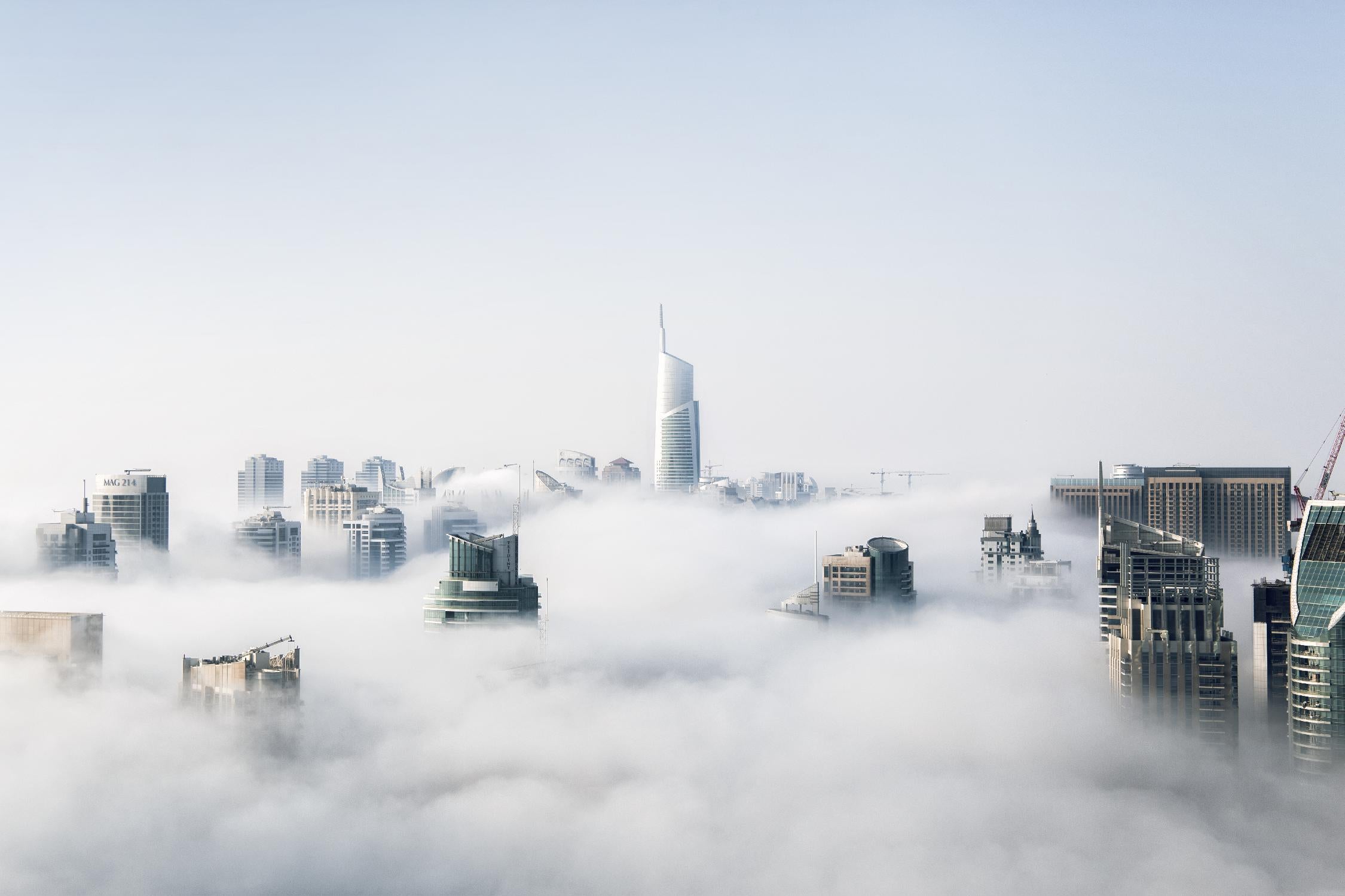 On top of the city par Pexels sur GIANT ART - scène de ville noire