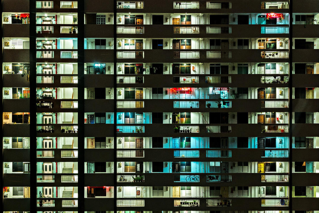 At night par Pexels sur GIANT ART - architecture blanche